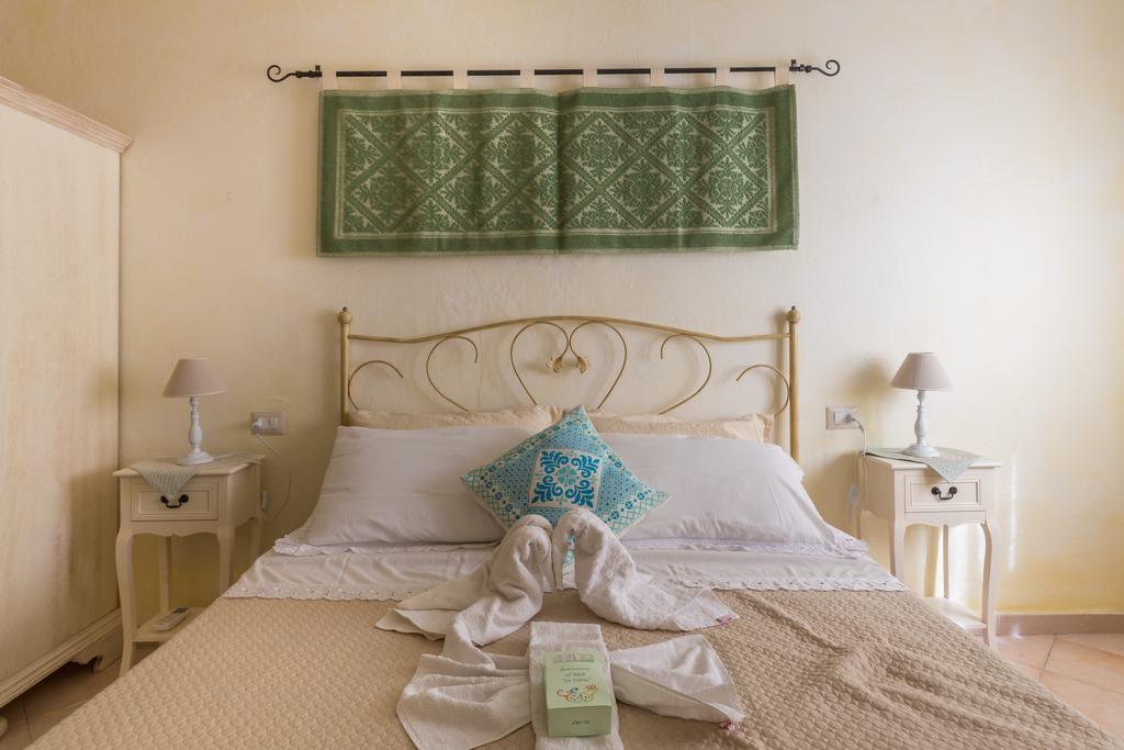 Holiday Room Sa Tebia Ористано Екстер'єр фото